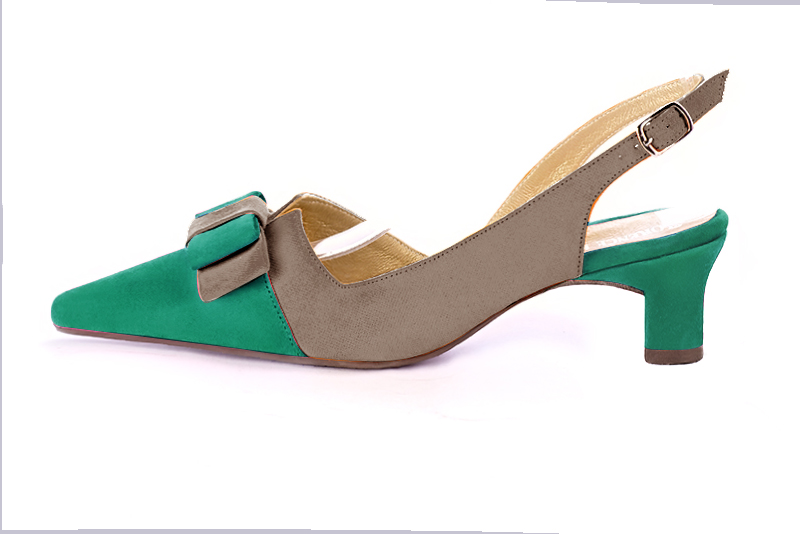 Emerald green and taupe brown women's open back shoes, with a knot. Tapered toe. Low kitten heels. Profile view - Florence KOOIJMAN